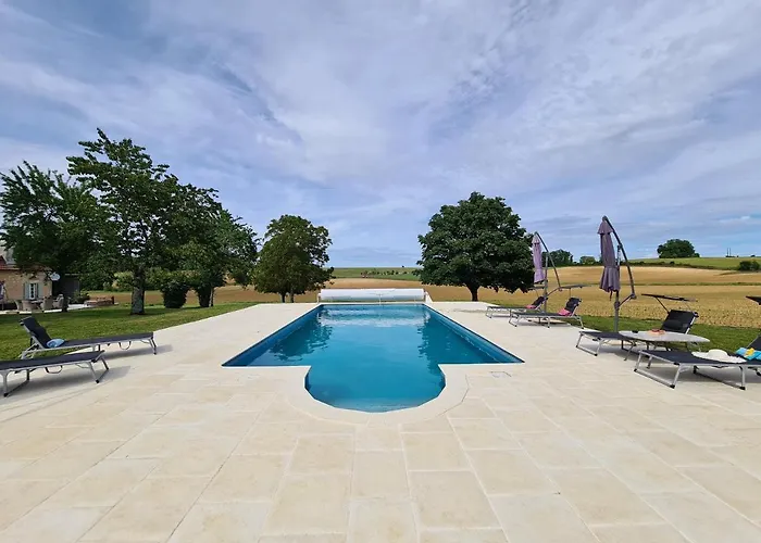 Le Shedeaux Orman Evi